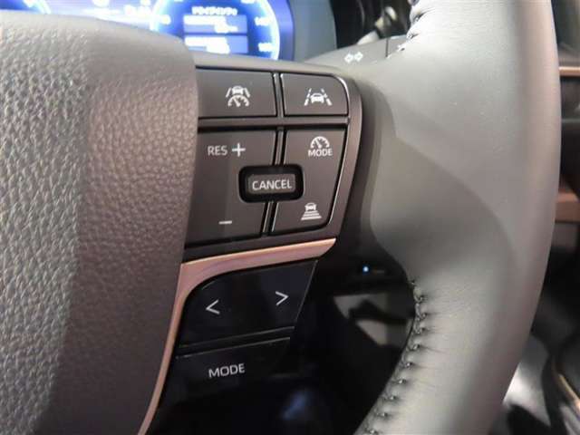 レーダークルーズコントロール（全車速追従機能付）
