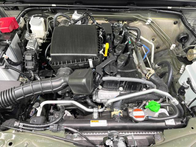 親切・丁寧な専門メカニックスタッフが応対！・車検・点検整備・事故等の修理などアフターサービスも安心。お車のカスタマイズもネクステージのサービススタッフまでご相談ください！