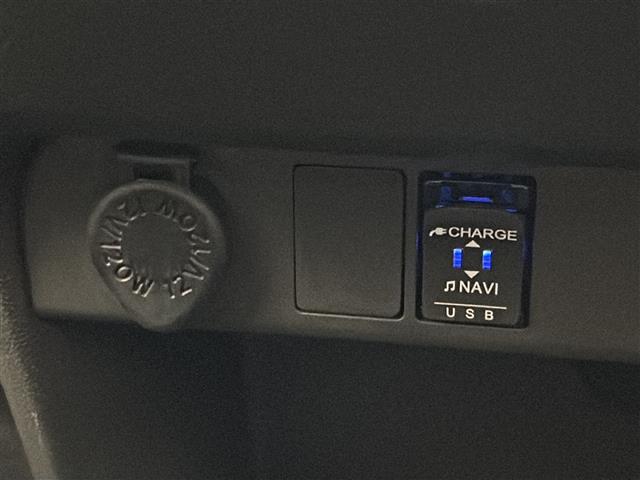 ◆最新ナビ（フルセグ・ワンセグ・DVD再生）もご案内。カロッツェリア・アルパイン・イクリプスのナビを取扱しておりバックカメラ（バックモニター）後席モニター（フリップダウンモニター）の取付も可能です。