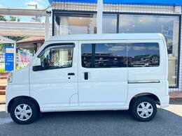 ボディーカラーは「白（W19）」です☆