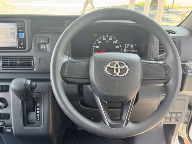 【運転席まわり】