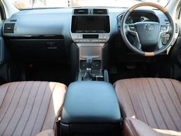 遊び心溢れるインパネ周り！