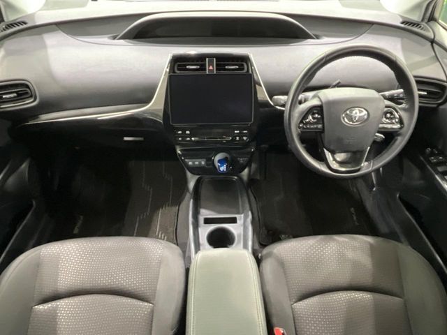 グループ総在庫数約30，000台！！全国の系列店からメーカー・車種問わずご紹介出来るので、あなたにピッタリのお車が見つかるはずです♪まずはお問い合わせ下さい☆