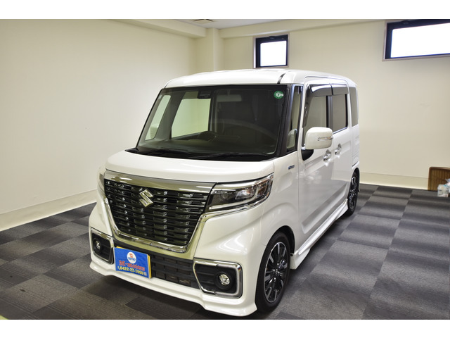 弊社はお車の下取り・買取も積極的に行っております。自社販売はもちろん多方面への小売りルートや輸出などで、ご納得いただける買い取り金額をご提示させて頂きます。