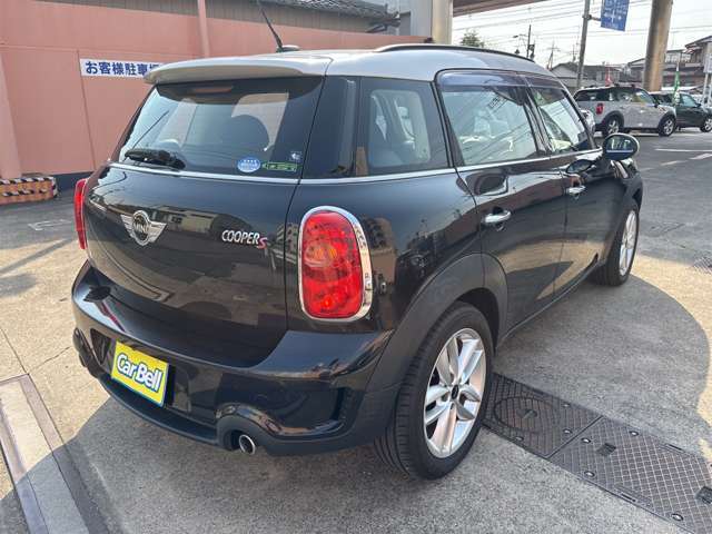 リヤスポイラー