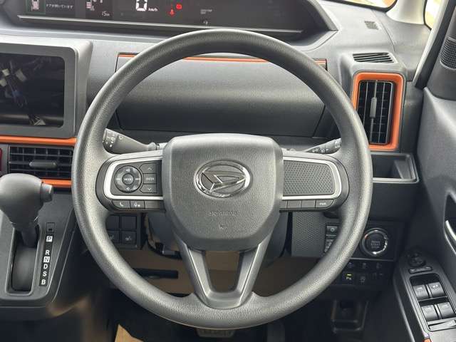 ★修復歴車一切ありません！それどころか、弊社の仕入在庫につきましては、フェンダー、ボンネット、ドアパネル等の交換歴、修理歴のある車両は基本的に仕入れを行いませんので高品質な車両のみ在庫で揃えています！