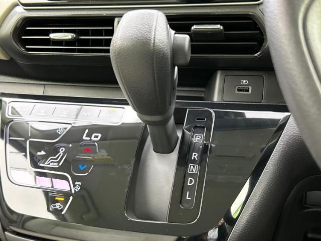 こちらのお車はいかがでしょうか？少しでも気になっていただけましたら是非お問い合わせください！さらにお車の詳細をお送りいたします！