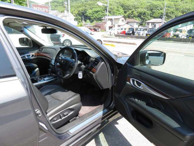 ★別途料金で、全車、みがき、コーティング、室内清掃可能です！