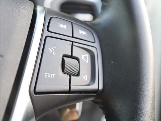 納車前整備費用は車両本体価格に含まれており、別途ご請求することはございませんのでご安心下さい。