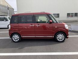 静岡ダイハツの中古車は、展示前に徹底した洗車や室内清掃を実施しております。
