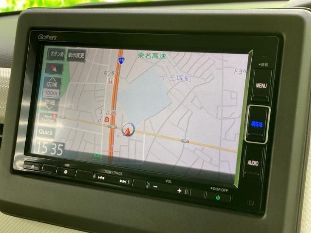 WECARSの店舗にはキッズコーナーがございます！お子様連れのお客様もごゆっくり車選びをお楽しみいただける空間です！