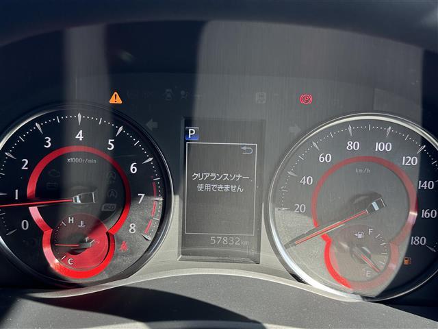 【スピードメーター】メーターがシンプルで見やすく運転しやすいですね！
