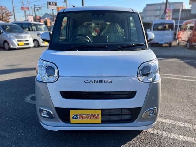 ☆ステアリングホイール☆手にしっくりくる握り心地で滑りにくく運転も快適です！