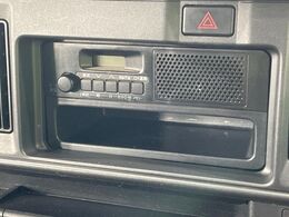 お好きな音楽を車内でお楽しみいただけます♪スピーカー交換・ウーハー追加などの音質向上や、最新ナビ・後席モニター等の取り付けも是非ご相談ください！