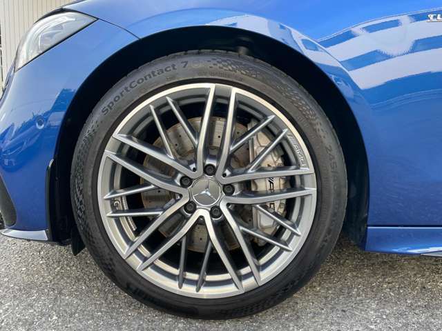 お客様のご使用用途やニーズをお聴き取りし、塗色にも最適なボディコーティングをご提案いたします。