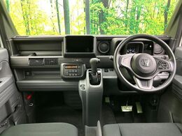 グループ総在庫数約30，000台！！全国の系列店からメーカー・車種問わずご紹介出来るので、あなたにピッタリのお車が見つかるはずです♪まずはお問い合わせ下さい☆