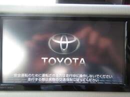 お出かけ時に欠かせないナビは純正SDナビ！CD・DVD再生や音楽録音・フルセグTV視聴、Bluetooth・USB接続とドライブが盛り上がるナビです！