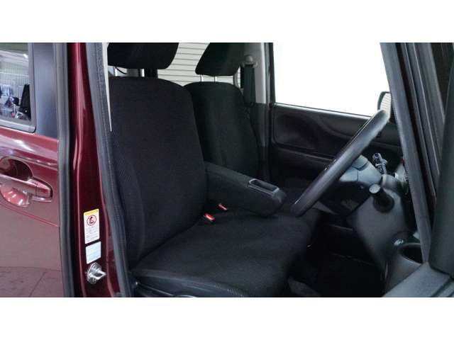 当店は大手保険会社の代理店！専任スタッフが常駐しておりますのでご相談はどうぞお気軽に♪