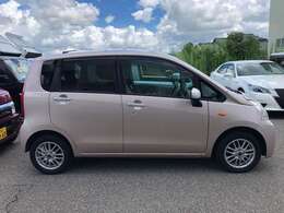 室内展示場を完備しておりますので、天候の悪い日でもゆっくりと車両をご覧下さい。