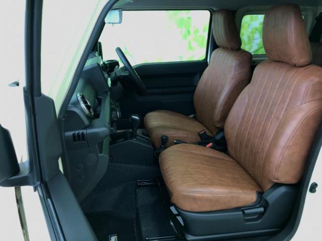 「この車の写真をもっと見たい」「状態が気になる」「この装備はついている？」どんな小さな疑問でもお気軽にお問い合わせください！