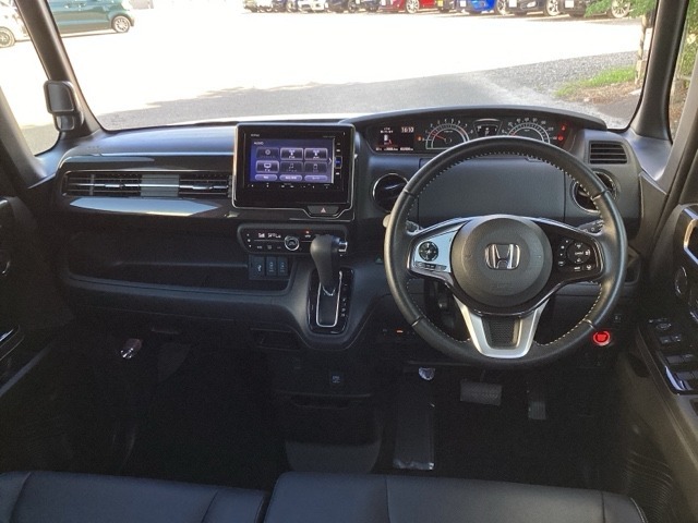 私たちは、 Honda製品やサービスを通し、ご利用いただく方の移動や日々の暮らしにおいて、より快適で安心できるモビリティライフをサポートすることで九州の皆様に愛される企業を目指しています。