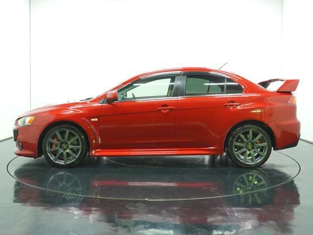 JADO SMARTミラー型デジタルルームミラー　ブレンボ製ブレーキキャリパー