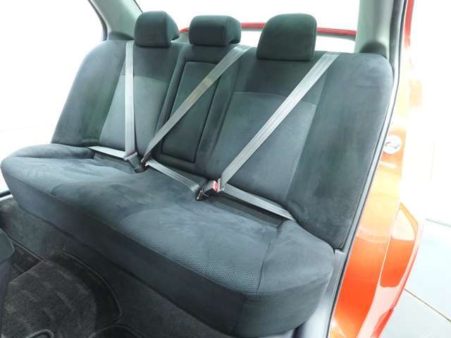 BLITZスプリング　FAINALSPEEDホイール　Defiメーター(ADVANCE　ZD)　アルパイン製ディスプレイオーディオ　純正フロアマット　JADO SMARTミラー型デジタルルームミラー　ブレンボ製ブレーキキャリパー