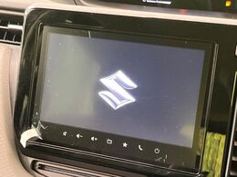 【純正9型ナビ】人気の純正ナビを装備。オーディオ機能も充実しており、Bluetooth接続すればお持ちのスマホやMP3プレイヤーの音楽を再生可能！毎日の運転がさらに楽しくなります！！