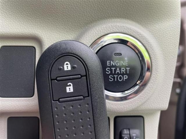 お車に合わせて無料保証以外にも、保証範囲、期間、距離を拡充させた有料保証もご用意しております！中古車の購入が初めてで不安・・・というお客様もご安心ください！