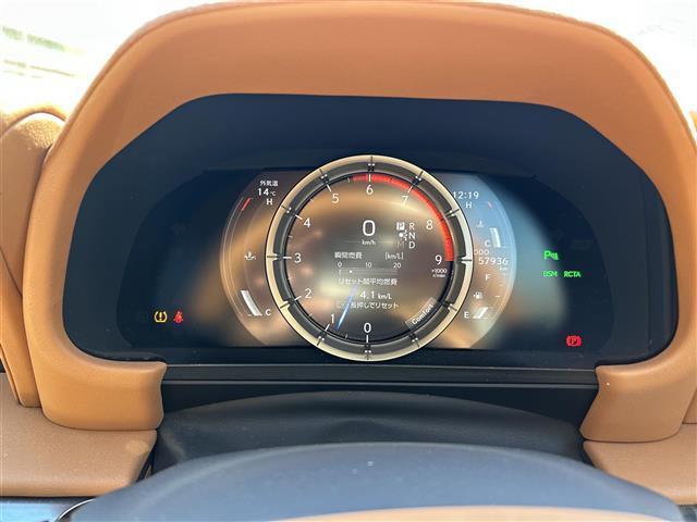 【スピードメーター】メーターがシンプルで見やすく運転しやすいですね！