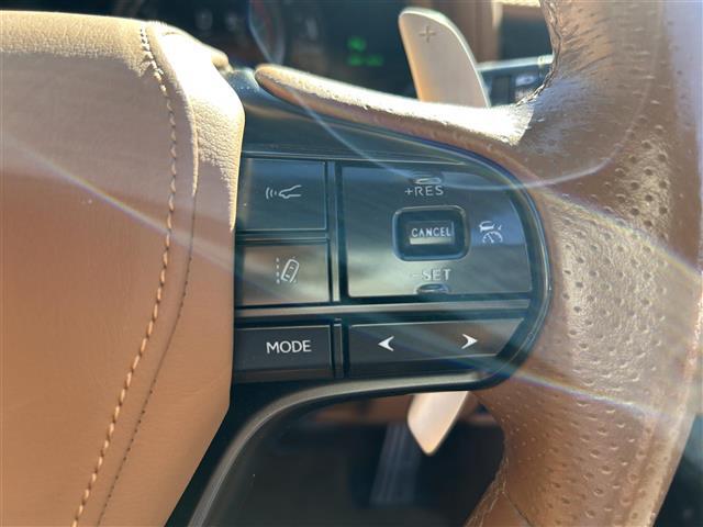 【運転席操作部】快適なドライブを楽しむための機能が装備されています！運転席から触れるので、使いやすいです！除菌プランいれていただくと、さらに清潔で安心していただけます！