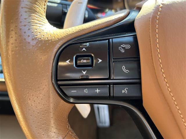 【運転席操作部】快適なドライブを楽しむための機能が装備されています！運転席から触れるので、使いやすいです！除菌プランいれていただくと、さらに清潔で安心していただけます！