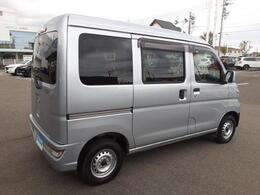 全国に店舗を展開しているのでどこでもお取り寄せが可能です！この車が気になるけど遠方だから・・・と諦める必要はありません！※別途陸送費が必要です。