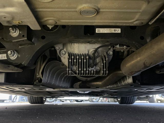 下回りがきれいなうちに、防錆加工の施工がオススメ。降雪地域はもちろん、沿岸部にお住いの方や、趣味でマリン・ウィンタースポーツをされる方にご好評いただいております。
