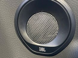 【JBLサウンドシステム付き純正ナビ】充実のナビ機能はもちろん、高度なチューニング能力が搭載されており、高音質な音楽をお楽しみいただけます♪