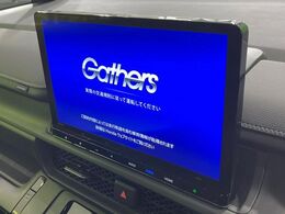 【大画面ナビ】人気の大型11.4インチナビを装備。存在感のある大画面はインパクト大！ナビ利用時のマップ表示は見やすく、テレビやDVDは臨場感がアップ！いつものドライブがグッと楽しくなります♪