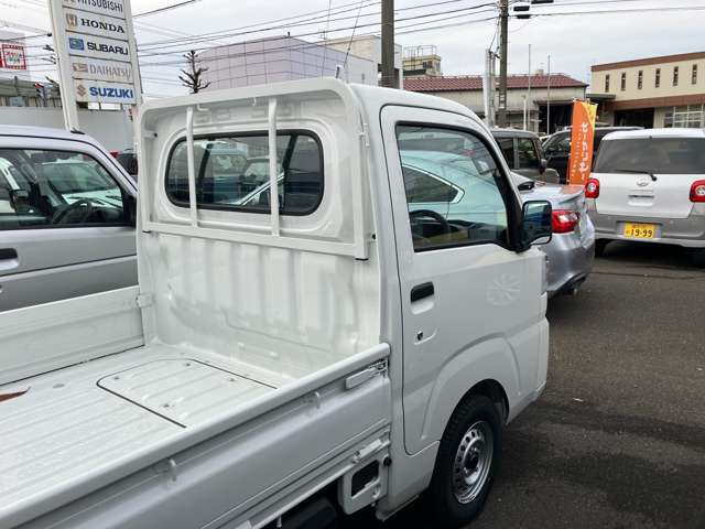 JU(一般社団法人 日本中古自動車販売協会連合会)加盟店。中古自動車販売士のいるお店です♪