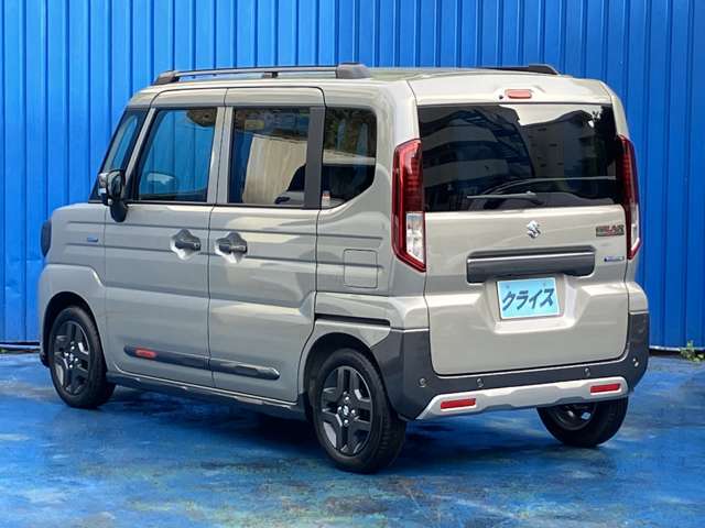 【有限会社クライス】です。当社のウリは中古車を中古と思わせない【業界トップクラスの仕上げ】が魅力です！！また、高価買取・アフターメンテナンス・自動車保険などお車に関わること、全てお任せください！！