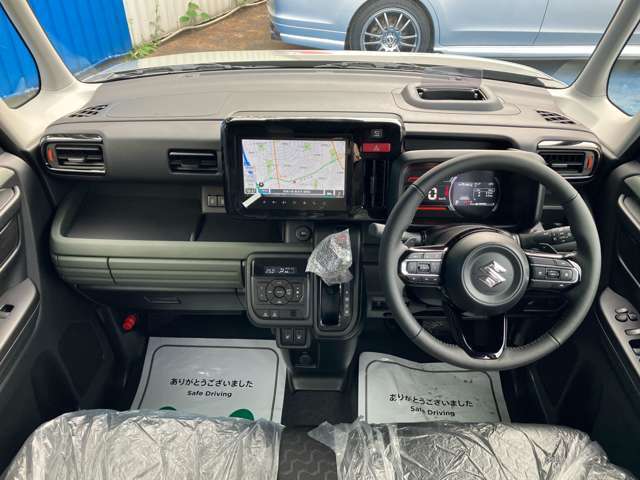 【有限会社クライス】です。当社のウリは中古車を中古と思わせない【業界トップクラスの仕上げ】が魅力です！！また、高価買取・アフターメンテナンス・自動車保険などお車に関わること、全てお任せください！！