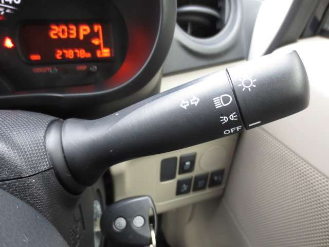ご予算やご希望の条件等にあったお車をお探しご提案する事もできますのでお気軽にご相談下さい。