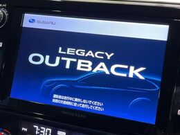 【純正ナビ】人気の純正ナビを装備。オーディオ機能も充実しており、Bluetooth接続すればお持ちのスマホやMP3プレイヤーの音楽を再生可能！毎日の運転がさらに楽しくなります！！