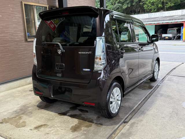 福岡県から全国陸送手配OK！県外遠方からのお問い合わせも大歓迎です。御見積もりだけでもお問い合わせ下さい。　お電話での無料フリーダイヤル　0078-6002-701555　心よりお待ちしております