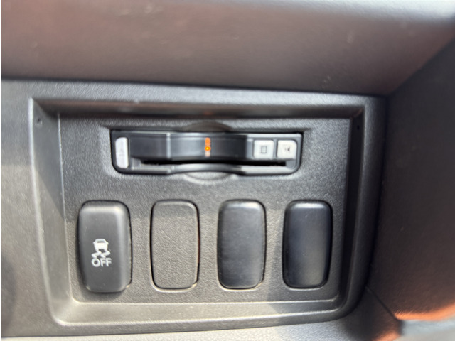 ETC搭載なので高速の乗り降りもスムーズですお問い合せは011-887-6699までお気軽にどうぞ
