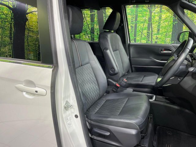 【シートヒーター】寒い日に重宝するシートヒーター！エアコンより早く温まってくれるので寒がりの人も安心ですね♪エアコンの温風は乾燥するから苦手、という方にもをおすすめです。