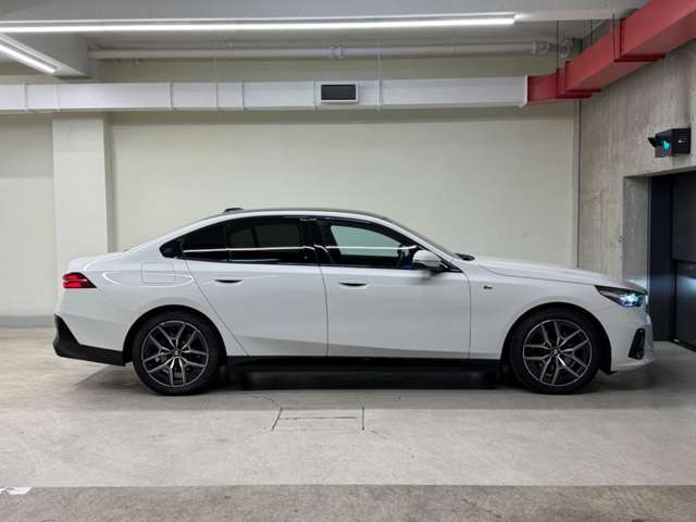 【ボディデザイン】スタイリングの美しさはプロポーションで決まります☆ショートオーバーハング☆ロング・ホイルベース☆ホフマイスター・キンク☆BMWはボディデザインの拘りを随所に取り込んでおります！
