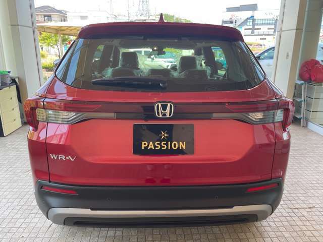 ★ご購入方法も多数ご用意★　各メーカー・全国のオークション会場と提携する事で｛新車｝｛未使用車｝｛中古車｝とお客様に合ったお車をご提供いたします！！