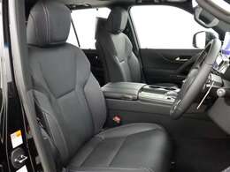 【内装】セミアリニン本革シート/ブラック/ブラック