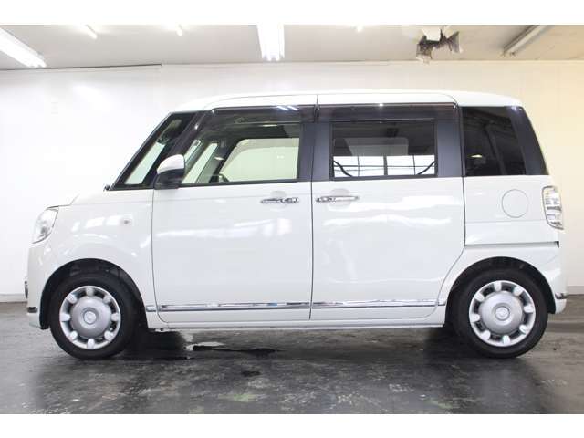 衝突軽減　社外ナビ　フルセグTV　BT　USB　DVD　全方位カメラ　前後ドラレコ　ETC　両パワースライド　LEDヘッドライト＆フォグ　ステリモ　スマートキー　オートエアコン　ドアバイザー