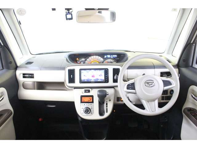 衝突軽減　社外ナビ　フルセグTV　BT　USB　DVD　全方位カメラ　前後ドラレコ　ETC　両パワースライド　LEDヘッドライト＆フォグ　ステリモ　スマートキー　オートエアコン　ドアバイザー