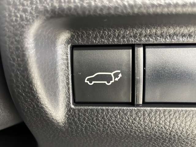 【運転席操作部】快適なドライブを楽しむための機能が装備されています！運転席から触れるので、使いやすいです！除菌プランいれていただくと、さらに清潔で安心していただけます！